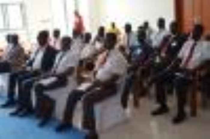 Karaté : les arbitres s’imprègnent du nouveau règlement WKF | adiac-congo.com : toute l'actualité du Bassin du Congo