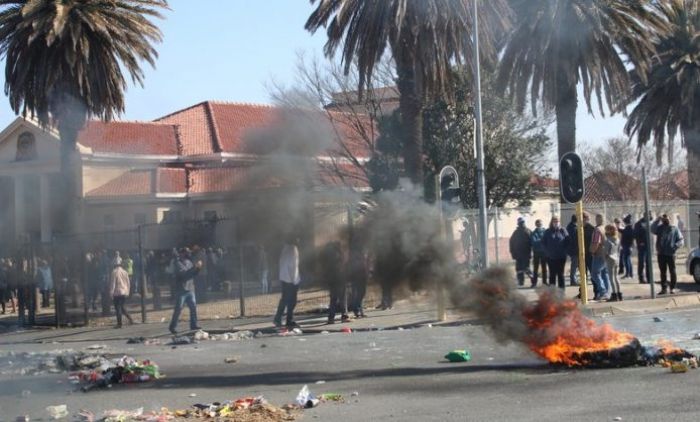 Lekwa municipality seek court interdict over workers’ protests – The Citizen