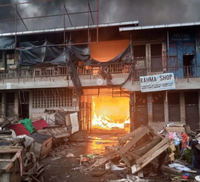 Burundi Eco Incendie au marché de Kamenge : Les commerçants dans un avenir incertain - Burundi Eco