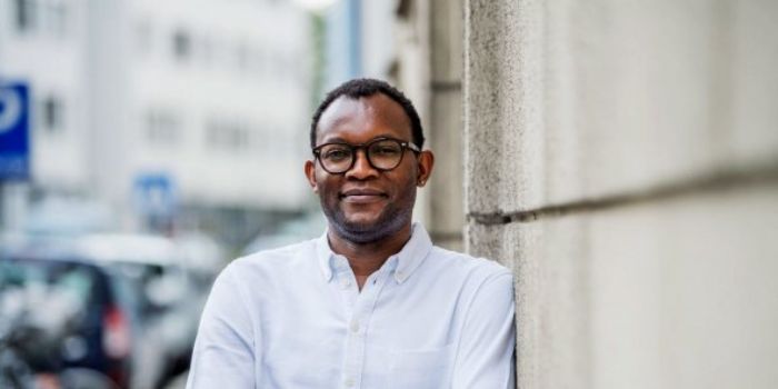 RDC – Fiston Mwanza Mujila : chanter, boire et danser à tout prix au Mambo de la fête – Jeune Afrique