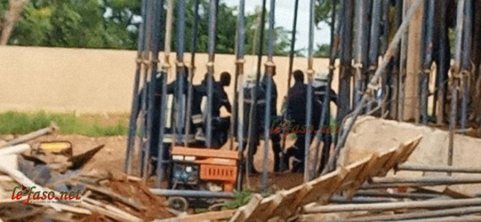 Effondrement à l’Université Norbert Zongo : 4 morts, une cellule de crise mise en place pour déterminer les causes du drame  - leFaso.net