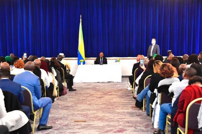 Oligui Nguema échange avec la diaspora gabonaise aux USA  –  