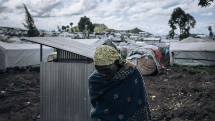 «Nous avons fui en laissant tout»: en RDC, des combats près des camps poussent les déplacés à fuir vers Goma