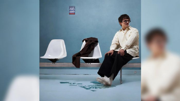 Claude, confessions intimes dans un premier album « In extremis » – RFI Musique
