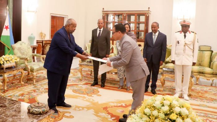 Le Président Guelleh reçoit les Lettres de Créances de 7 nouveaux Ambassadeurs | LA NATION