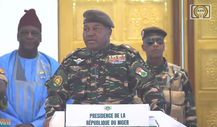 En bref. Assises Nationales, Carburant, AIEA : les informations de la semaine - Studio Kalangou - Au rythme du Niger