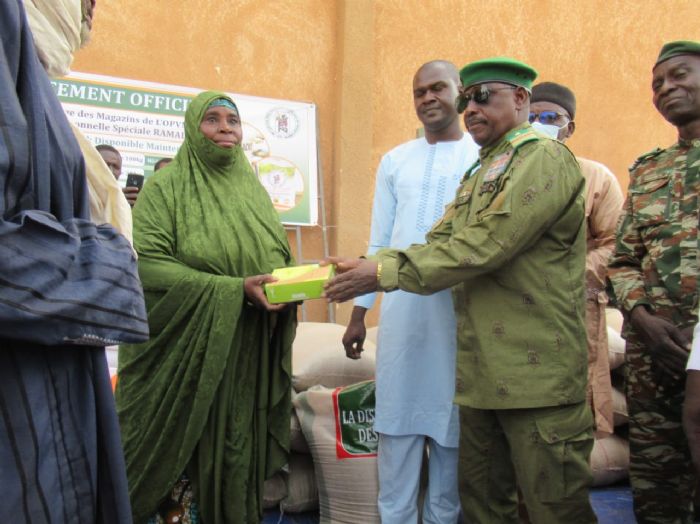 DOSSO : Lancement de la vente promotionnelle spéciale Ramadan de 6928 tonnes de céréales et de sucre
