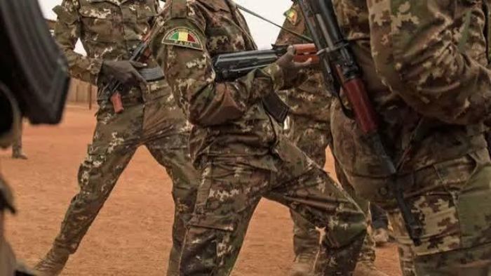 Mali : l'Africa Corps et le JNIM ciblent les civils