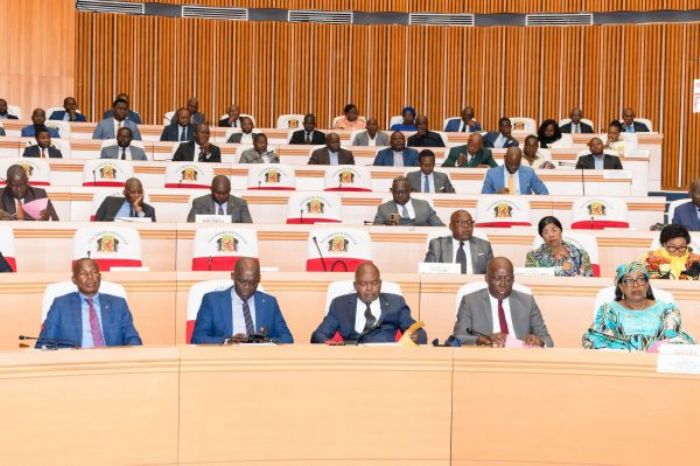 Congo : le Parlement formule 28 recommandations sur le Cadre budgétaire 2027-2029