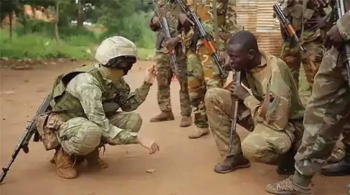 Congo : Africa Corps assure la garde de Sassou Nguesso