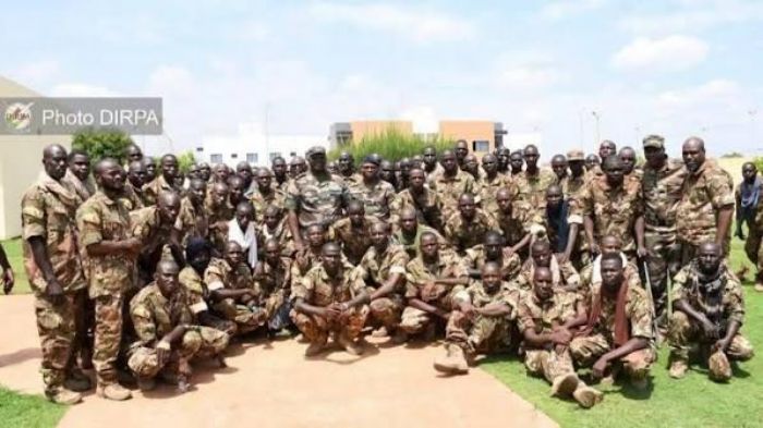 Mali : 82 soldats libérés, Bamako tait ses médiat eurs