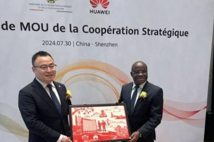 Côte d’Ivoire-Chine : le numérique sous forte in fluence Huawei