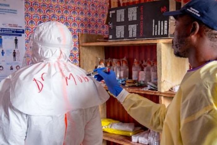 Point Santé : Ebola franchit le cap des 5000 cas ; mais de bonnes nouvelles sur le front de la polio…