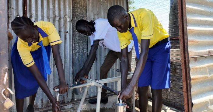 Témoignages : rétablir l’accès à l’eau potable dans les écoles de Malakal, au Soudan du sud