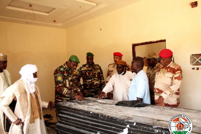 Diffa : le Gouverneur inspecte plusieurs réalisations sociales financées par le PROLAC-Niger