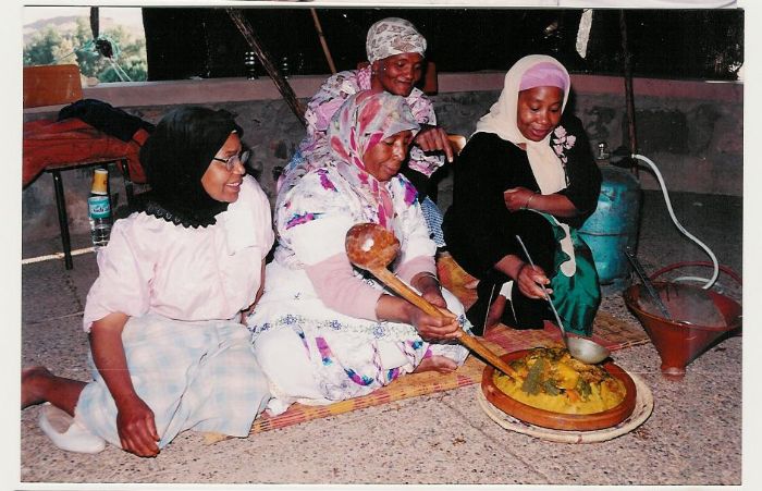 La Cuisine marocaine, une mosaïque cultures et de traditions locales, et de  produit  du terroir.
