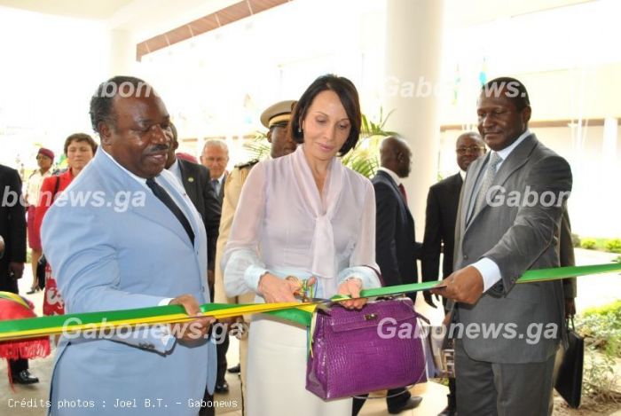 
				
			Santé : Inauguration de l'Ecole d'application du Service de santé militaire de Libreville (EASSML) par le chef de l'Etat, le président Ali Bongo Ondimba.
			
		










