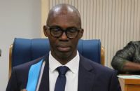 Le Gabon serre les comptes et baisse son budget de 863 milliards de francs CFA