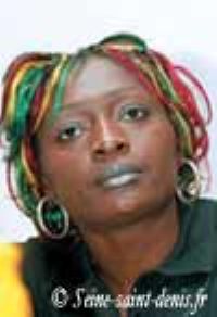 Interview de charlotte Mbango apres sa medaille d'or au J.O.d'Athene