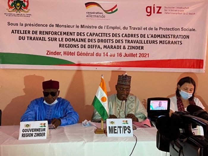 Les droits des travailleurs migrants au cœur des préoccupations du Ministre de l’Emploi, du Travail et de la Protection Sociale – Niger Inter