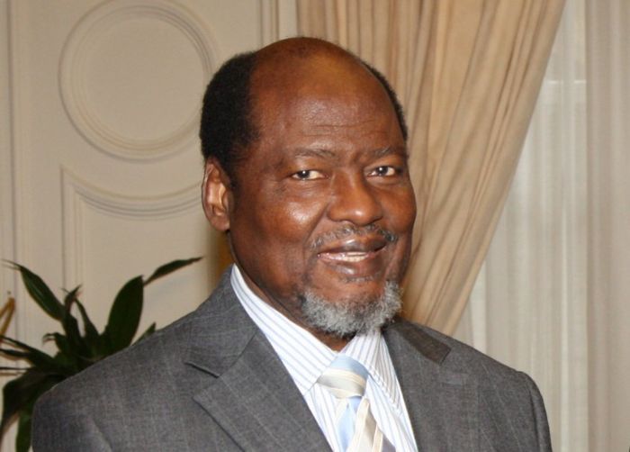 Joaquim Chissano en visite privée au Zimbabwe - Journal du Cameroun