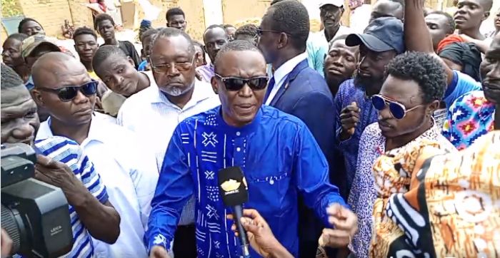 Tchad : Succès Masra rencontre les sinistrés des inondations de Walia