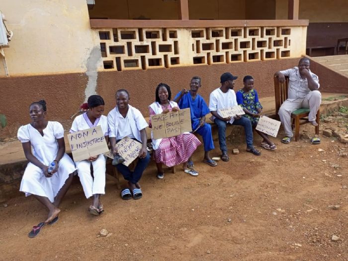 CHP Tohoun: les agents en sit-in de protestation - Togo Breaking News