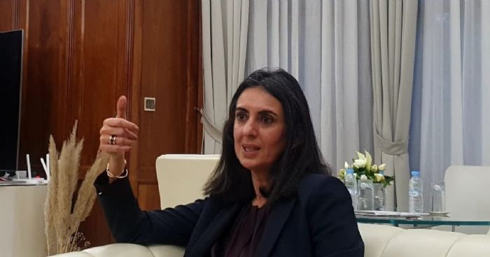 Le Maroc peut atténuer les chocs des marchés pétroliers selon Nadia Fettah