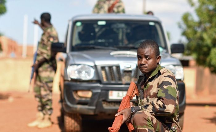 Echanges de tirs et explosions à Niamey