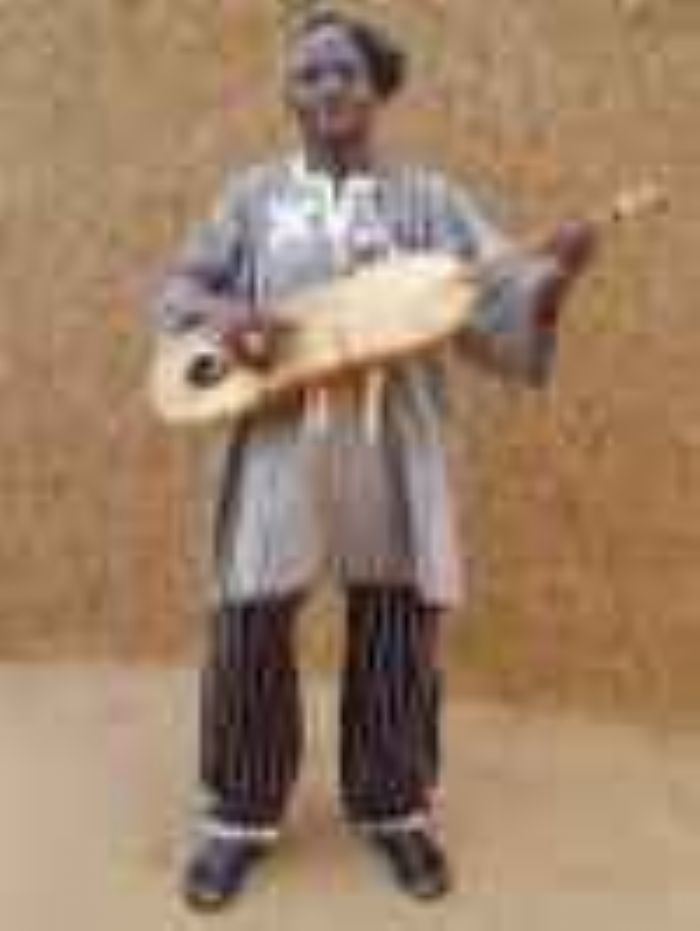 

					Banyoa / SIBA WATCHE		

